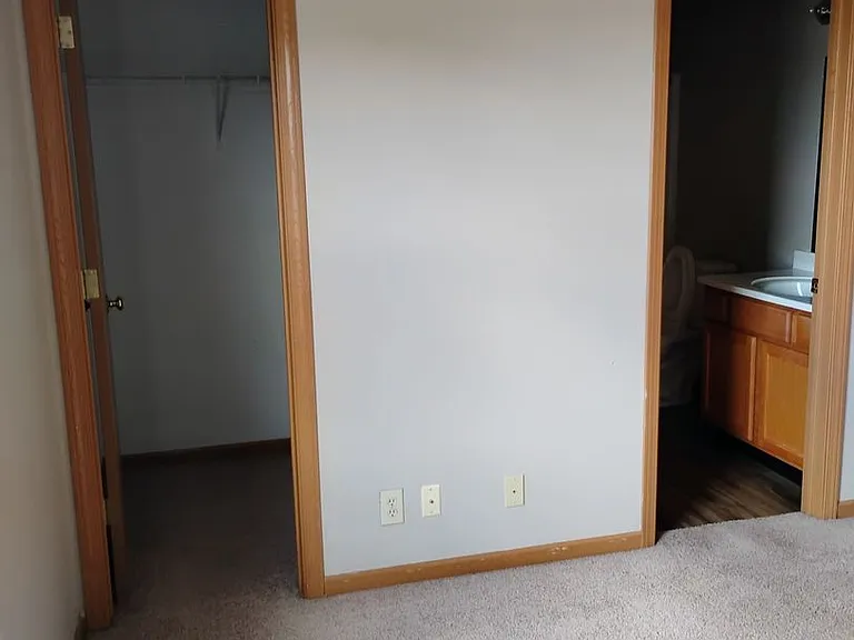3368 Edison Dr — Photo 17