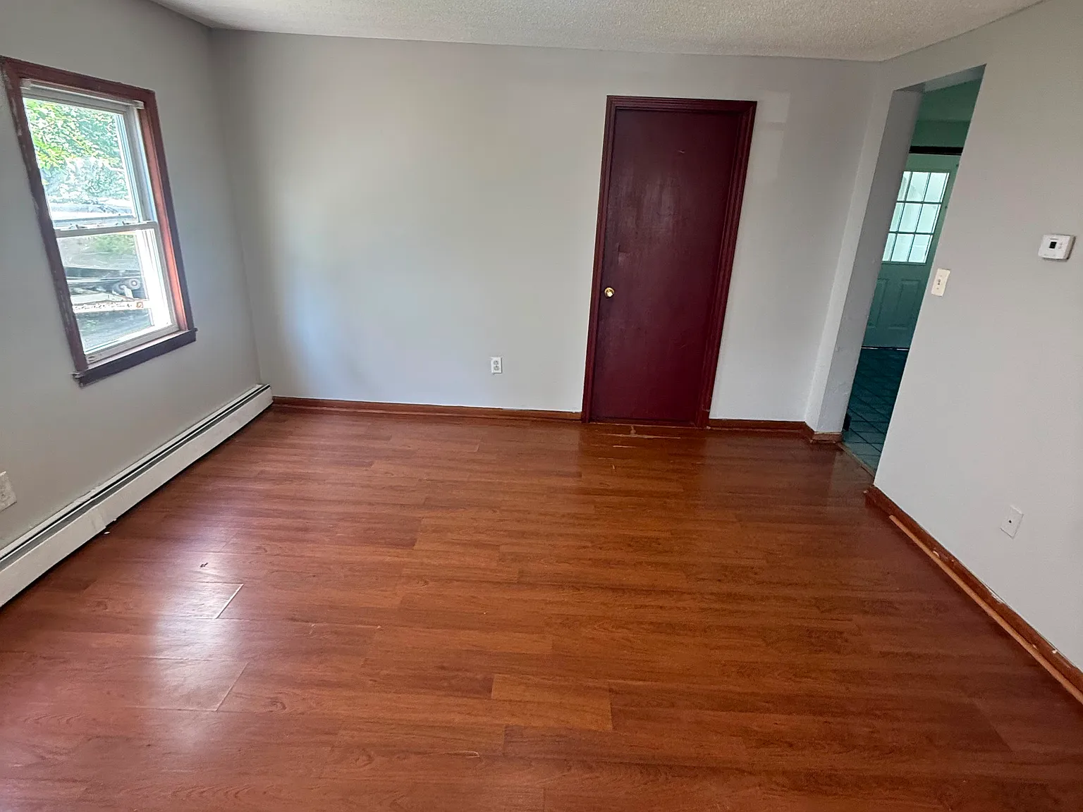 2 bed, 900 sqft, $1,350 — Photo 3