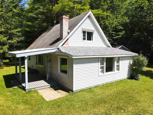 1690 West Hill Road, Hardwick, VT 05843