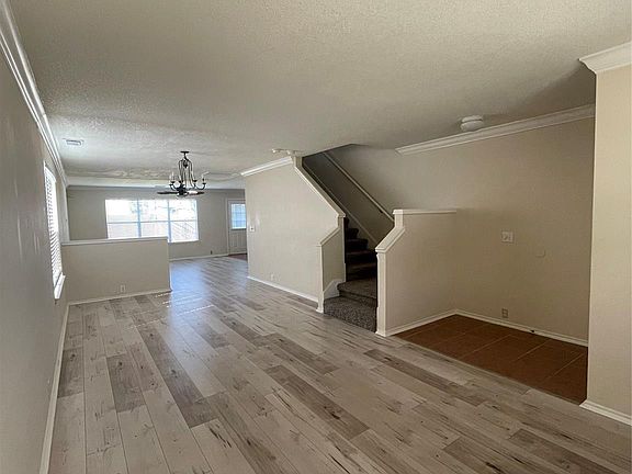 2nd image of 10506 Sugar Trace Dr