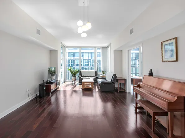 1000 Avenue At Port Imperial APT 614, Weehawken, NJ 07086