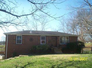 2715 Priest Lake Dr, Nashville, TN 37217