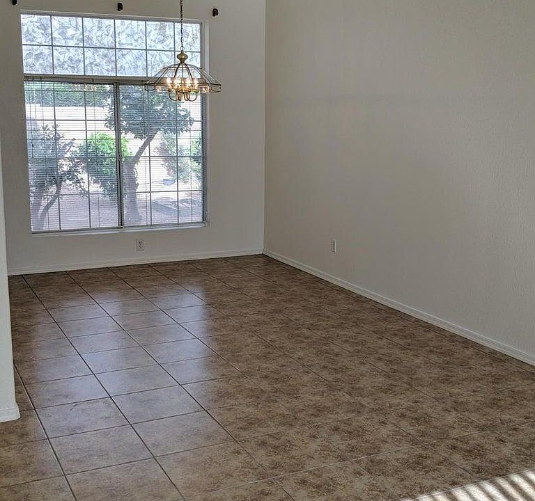 1st image of 5563 N Weeping Rock Dr