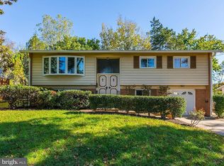 11807 Smoketree Rd, Rockville, MD 20854