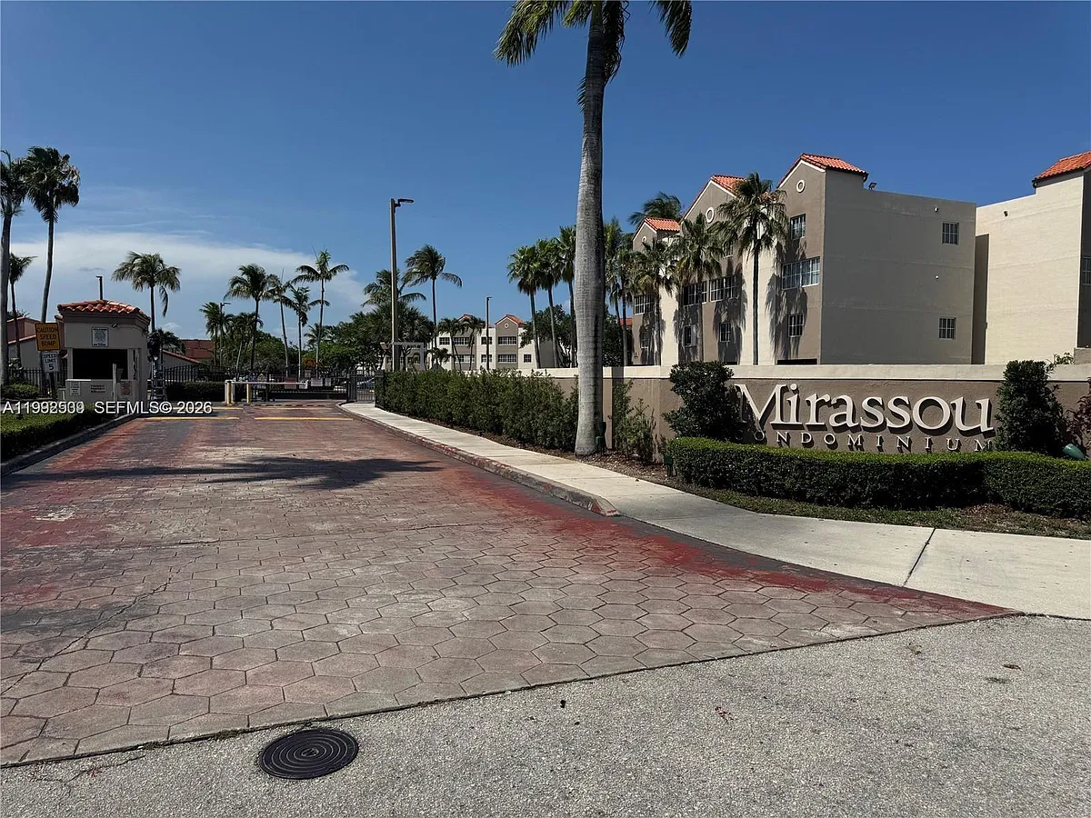 Building Photo - 6155 NW 186th St #207