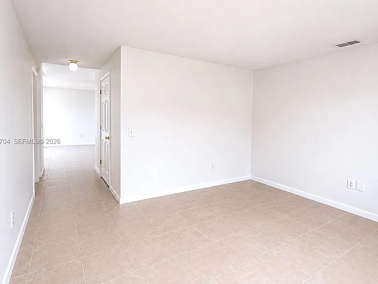 6136 NW Gaylord Ter — Photo 21