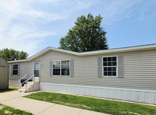 6716 Peyton Pl, Kalamazoo, MI 49048