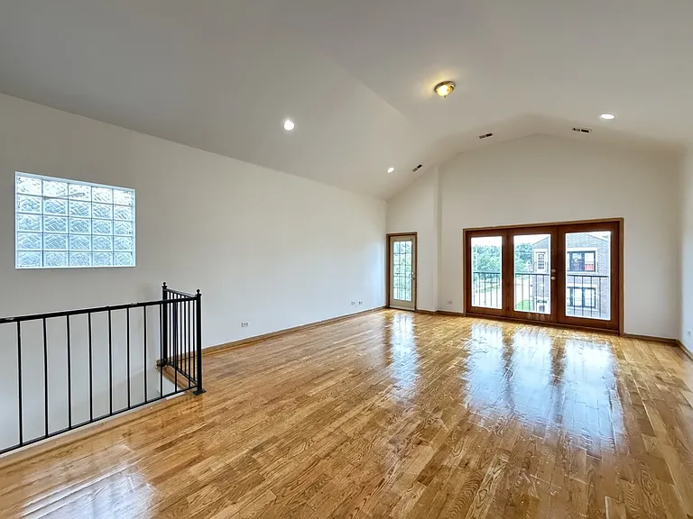 3100 W Polk St #4 — Photo 7