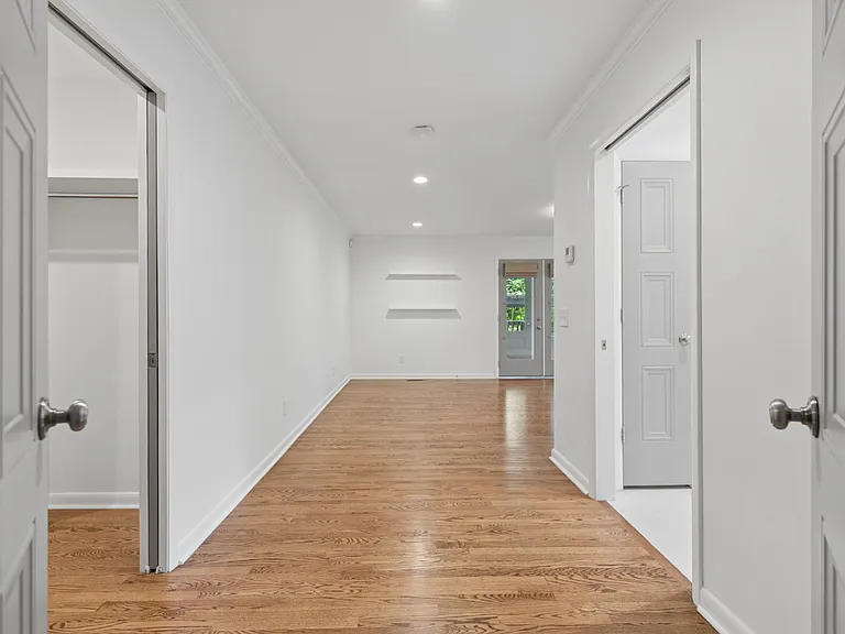 5004 Danby Dr — Photo 26