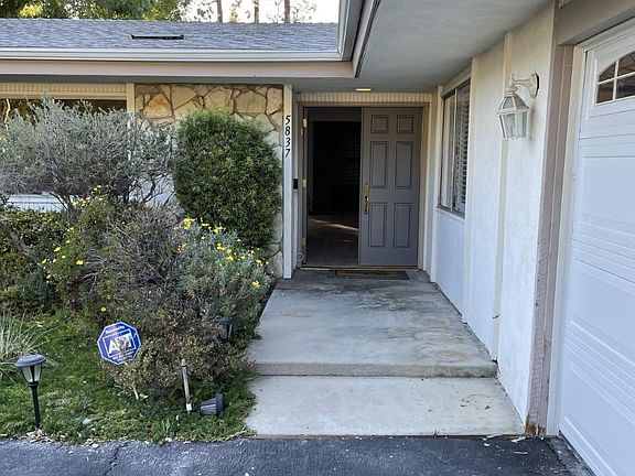 2nd image of 5837 Valerie Ave