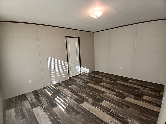 4th image of 901 E Young Ave #44