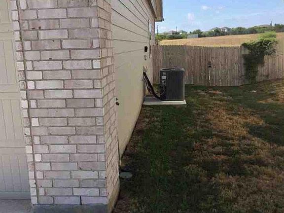 5th image of 9416 Tennant Ln