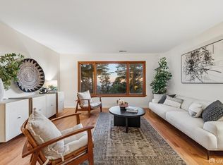 8440 Skyline Blvd, Oakland, CA 94611
