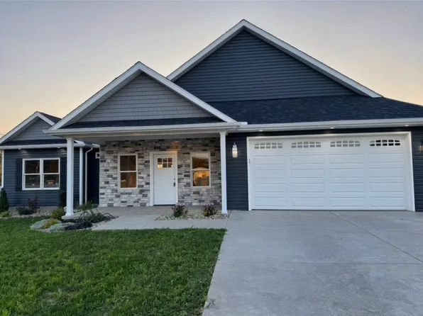 3 Vincent Dr #8, Uniontown, PA 15401