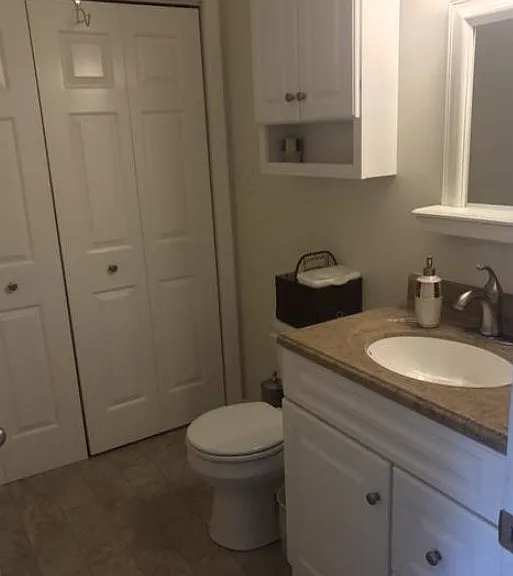 812 Knoll Dr — Photo 8