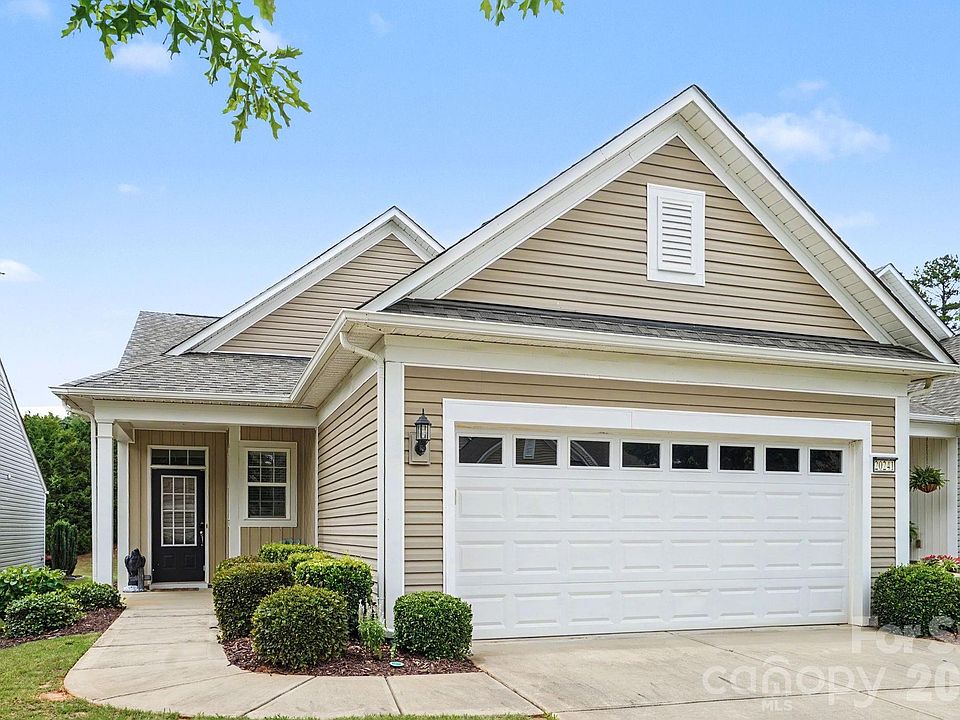 1st image of 20241 Dovekie Ln