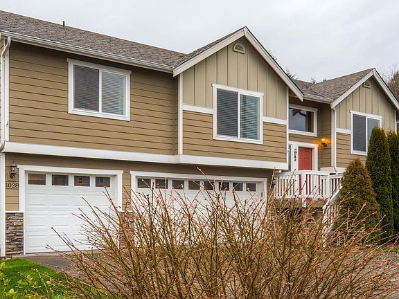 3 Car Garage & RV Parking