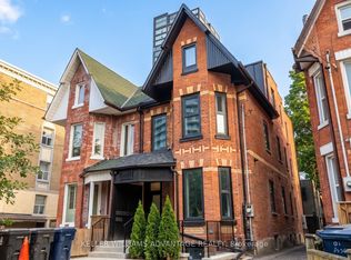 23 Ross St #1, Toronto, ON M5T1Z8