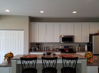 111 Cool Spring Ct, Pickerington, OH