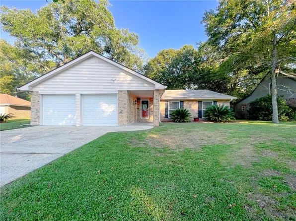 113 Stratford Dr, Slidell, LA 70458