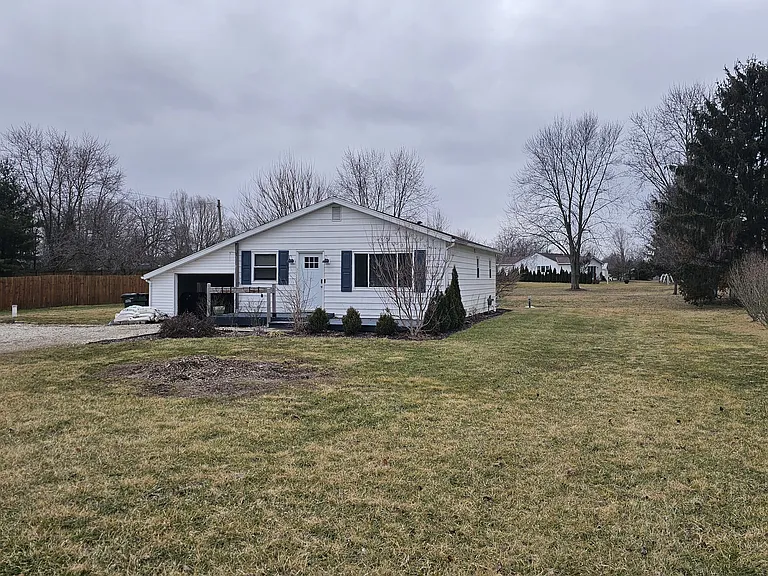 13911 Watkins Rd — Photo 1