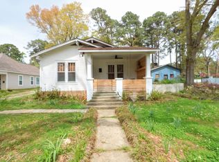 1130 Woodlawn St, Tupelo, MS 38804