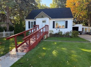 15246 Krueger St, Spring Lake, MI 49456