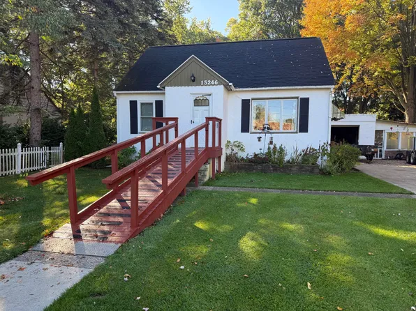 15246 Krueger St, Spring Lake, MI 49456