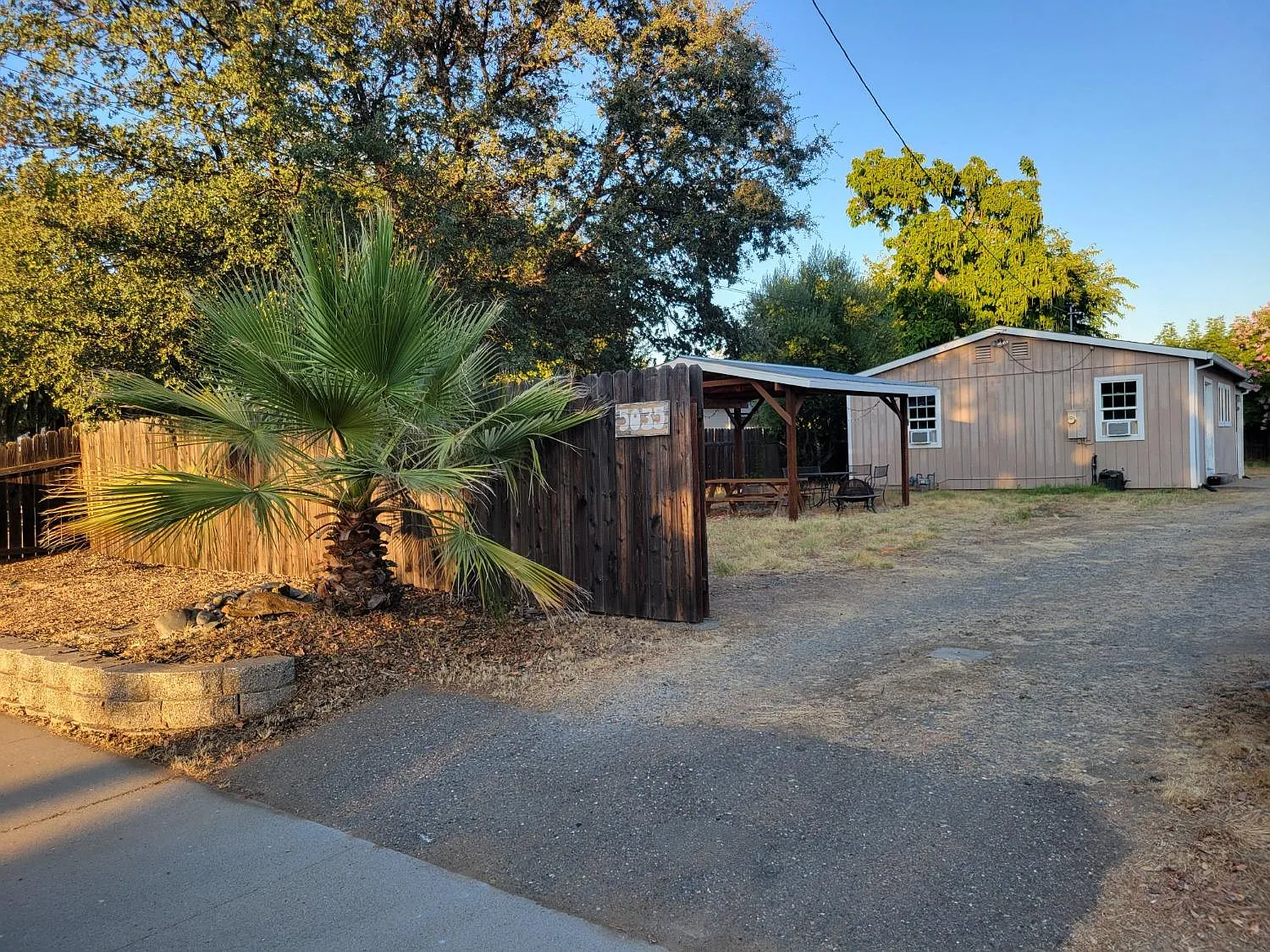 5035 Grove St photo 1