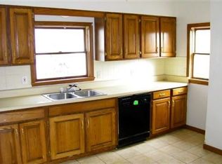 499 Tenney Ave, Campbell, OH