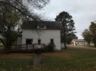 327 1st St E, Hunter, ND 58048