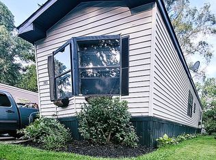 145 S River Dr, Clarkston, MI 48346