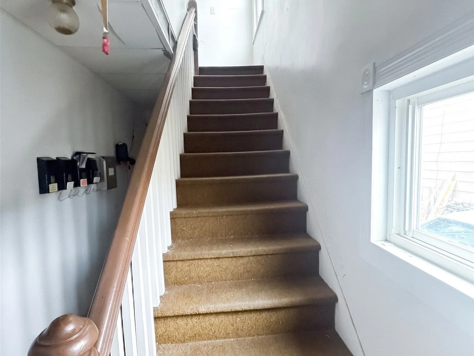 1 bed, 1.0 bath, 600 sqft, $1,050 — Photo 3