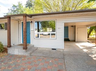 221 N 3rd St, Lebanon, OR 97355