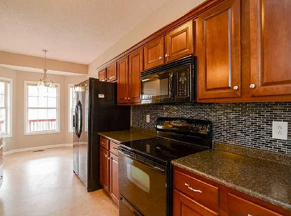 5th image of 1378 Archer Pl