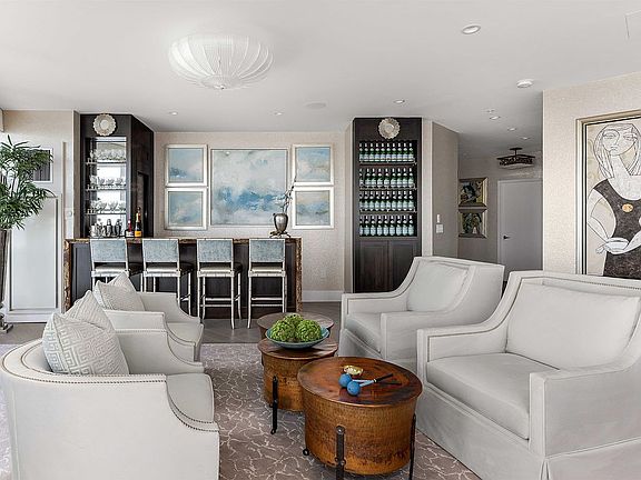 4th image of 77 Hudson St #Penthouse 4904/05