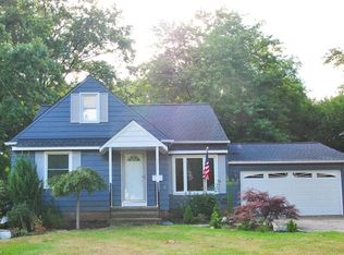 2957 Clague Rd, North Olmsted, OH 44070