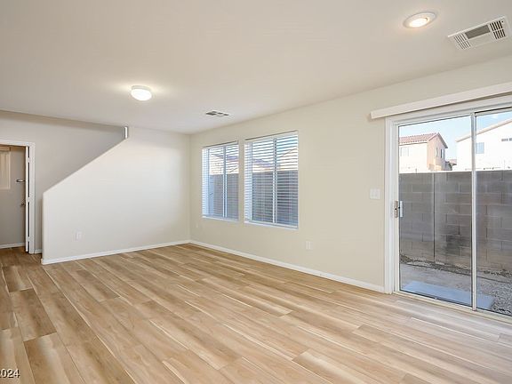 3rd image of 10030 Tittleton Ave