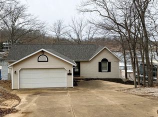 1917 Echo Valley Dr, Osage Beach, MO 65065