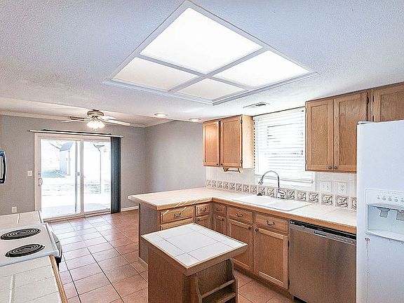 Kitchen and Dinning room