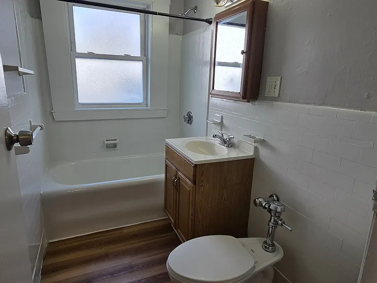53 Arlington St #1 — Photo 8