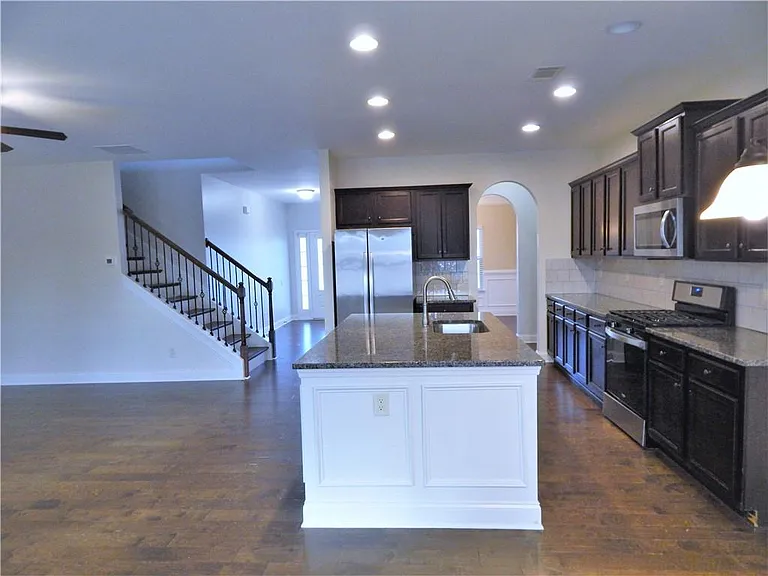 2441 Melton Common Dr — Photo 30