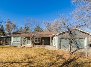 565 Saulsbury St, Lakewood, CO 80226