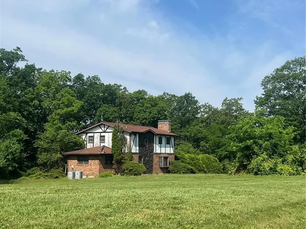 5405 Deer Hill Rd, Waterloo, IL 62298