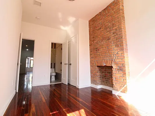 Rented by Massada Home Sales Inc | media 20