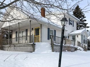 21 Sherwood Rd, Charlottetown, PE C1E1S7