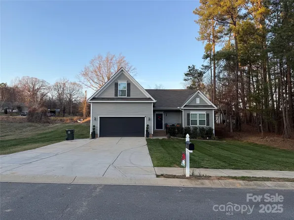 115 Stoney Ln, Cherryville, NC 28021