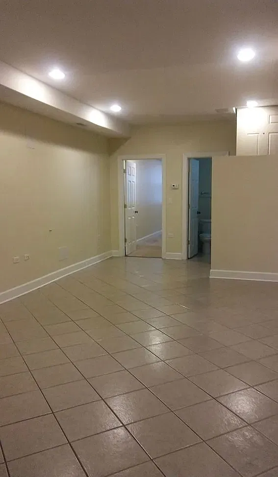 1 bed, 700 sqft, $1,575 — Photo 4