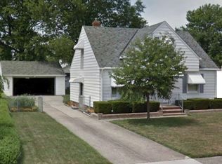 6366 Sylvia Dr, Brookpark, OH 44142