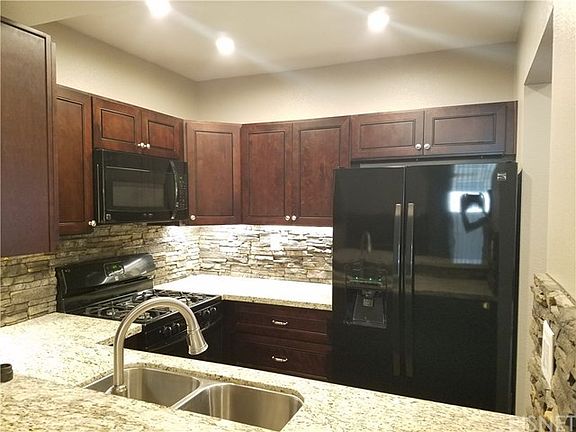 Stunningly remodeled kitchen!